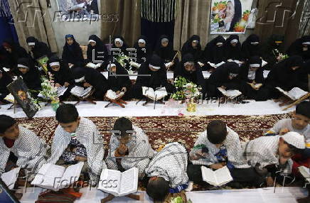 Kashmiri Muslims observe Ramadan in Srinagar