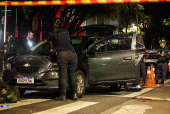 Policiais trocam tiro com ladres na Av. 9 de Julho na ZS de SP