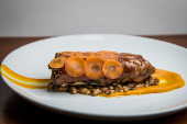 P de porco com foie gras do restaurante Epice em So Paulo