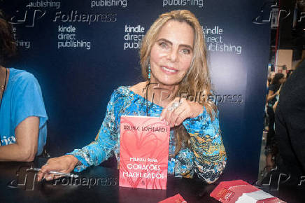 Segundo dia de Bienal do Livro de SP