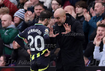 Premier League - Aston Villa v Manchester City