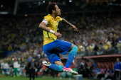 Gol de Neymar - Brasil X Paraguai