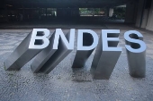 Entrada da sede do BNDES