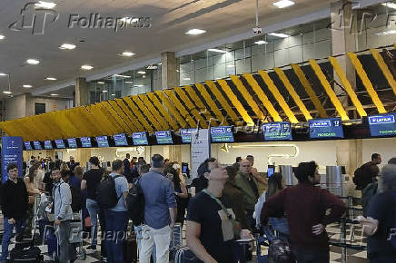 Cancelamento de voos no aeroporto d Congonhas aps chuva em So Paulo