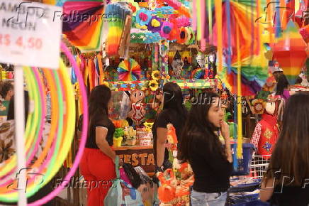 Folhapress Fotos Dia De S O Pedro E Fim De Semana De Festas Juninas