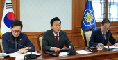Government meeting on maintaining public order