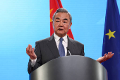 Chinese Foreign Minister Wang Yi visits Berlin