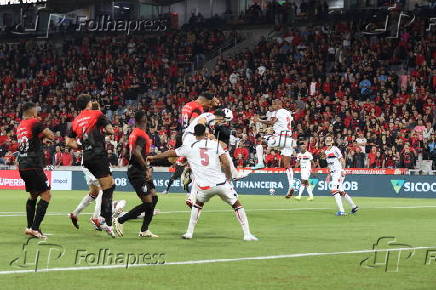 Brasileiro série b partida entre o athletico contra o botafogo sp