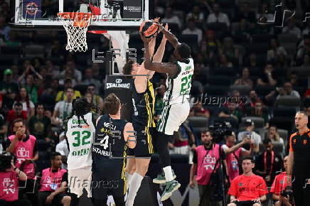 Basketball EuroLeague Final Four semifinal - Fenerbahce vs Panathinaikos