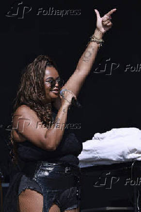 Show de stefanie no festival popload em são paulo