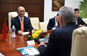 Cuba y China apuestan por fortalecer su cooperación en biotecnología e infraestructuras