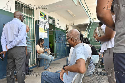 Jamaica vota para elegir un nuevo Gobierno, con Holness aspirando a un tercer mandato
