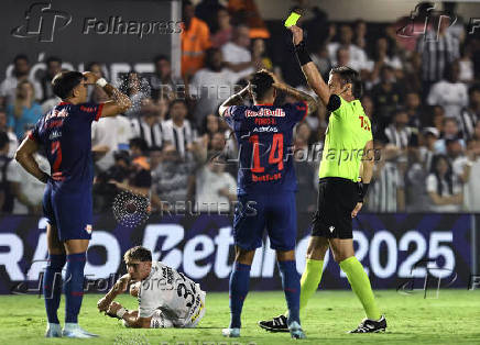 Brasileiro Championship - Santos v RB Bragantino