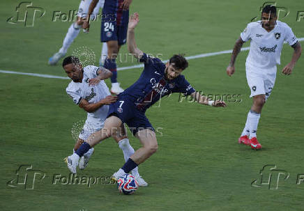 FIFA Club World Cup - Group B - Paris St Germain v Botafogo