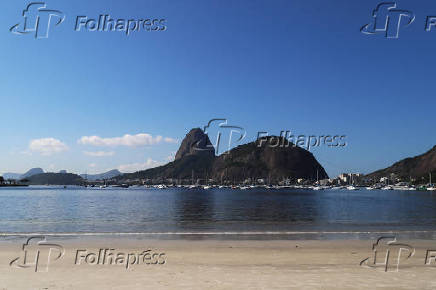 Dia de sol e calor na cidade do Rio de Janeiro.