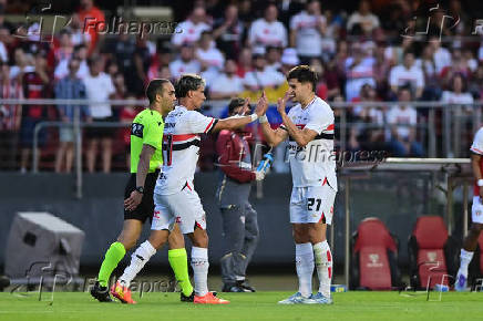 Partida entre SÃO PAULO X FLUMINENSE pelo Campeonato Brasileiro