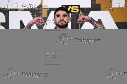 Face off following weigh-in ahead of fight: Michael Zerafa vs Mikey Dahlman