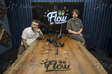Retrato de Monark (camiseta cinza) e Igor 3k