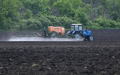 Farmers sow sunflower in Rostov region