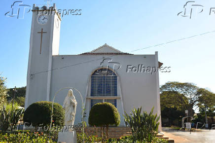 Igreja de N S Aparecida em Cardeal