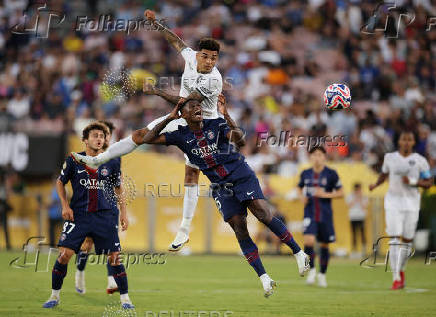FIFA Club World Cup - Group B - Paris St Germain v Botafogo