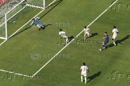 FIFA Club World Cup - Semi Final - Paris St Germain v Real Madrid