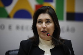 Simone Tebet fala sobre bloqueio de verbas em coletiva no Ministério da Fazenda