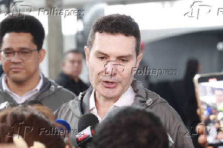 Ministro das cidades jader filho no lançamento do programa periferia viva em osasco