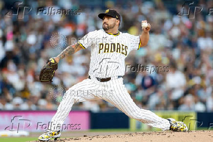 MLB: San Francisco Giants at San Diego Padres