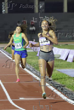 Atletismo: heptatlón femenino 800 metros