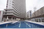 Piscina do condomínio Yuny Unlimited em Santos/SP