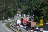 CONSORCIO NOVA ESTRADA REAL VENCE LEILAO CONCESSAO DA BR-040