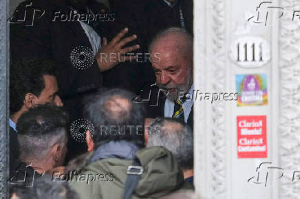Brazil's President Lula visits Argentina's former President Kirchner, who is under house arrest, in Buenos Aires
