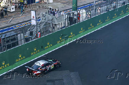 Bandeirada e pódio da categoria lmgt3 durante o fia wec no rolex 6 horas de são paulo