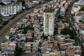 Vista aérea da favela do Moinho, em São Paulo