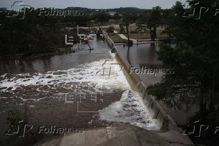Scores killed in Texas floods