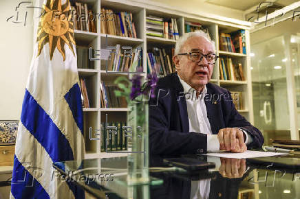 Uruguay evalúa su adhesión al banco de fomento de los BRICS