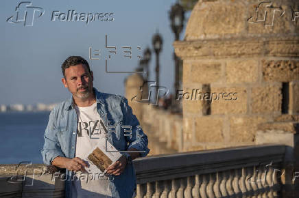 Una novela se sumerge en el naufragio del 'Reina Regente' en las costas de Cádiz