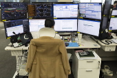Stock market falls in South Korea