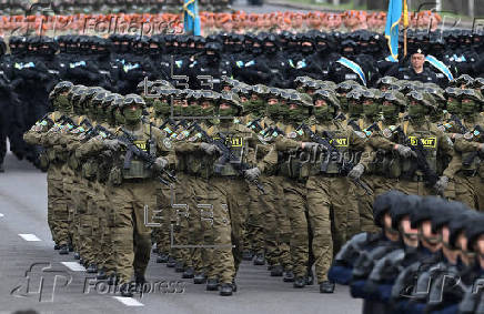 Kazajistán conmemora el 80º aniversario de la Victoria con una parada militar
