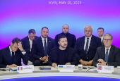 'Coalition of the willing' leaders meet in Kyiv