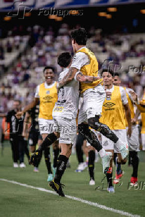 Partida entre Fortaleza e Santos pelo Campeonato Brasileiro