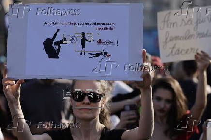 Protest over the killing of a young pregnant woman in Bucharest