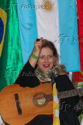 Tributo a Mercedes Sosa e lançamento do Comitê Brasileiro Cristina Livre