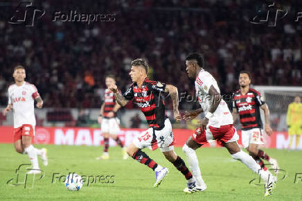 Partida entre Flamengo x Internacional RS pelas oitavas de final da Libertadores no Maracanã.