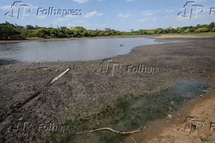 Vista da represa do Clube Castelinho após acidente com comportas