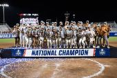 NCAA Softball: CWS Final-Texas vs Texas Tech