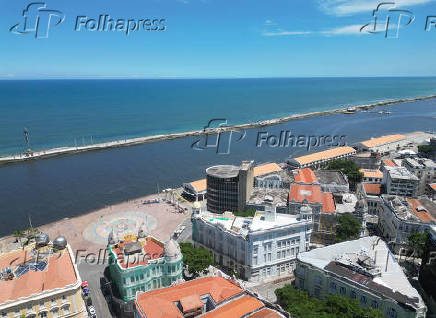 Vista aérea do marco Zero,  situado no bairro Recife Antigo