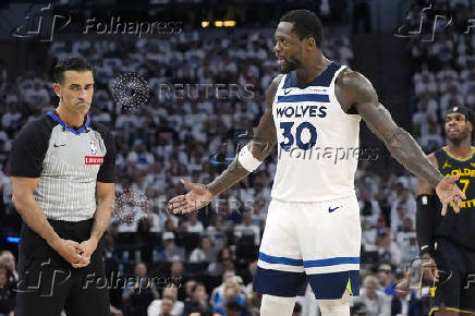 NBA: Playoffs-Golden State Warriors at Minnesota Timberwolves