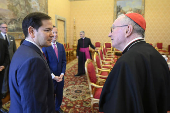 El secretario de Estado estadounidense Marco Rubio se reúne con su homólogo del vaticano, Pietro Parolin